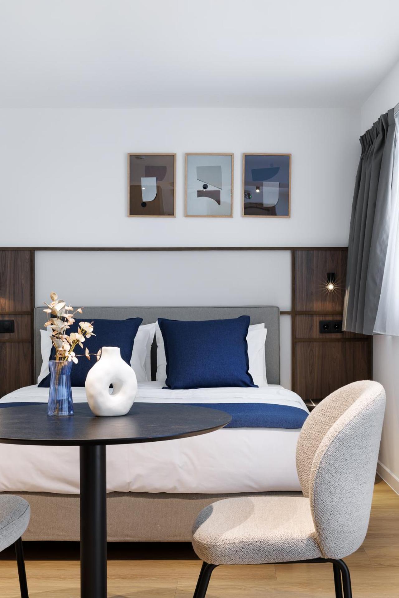 More By Zoia Living Atena Exterior foto